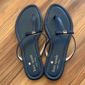 Kate Spade New York Leather Thong Sandal Size 6